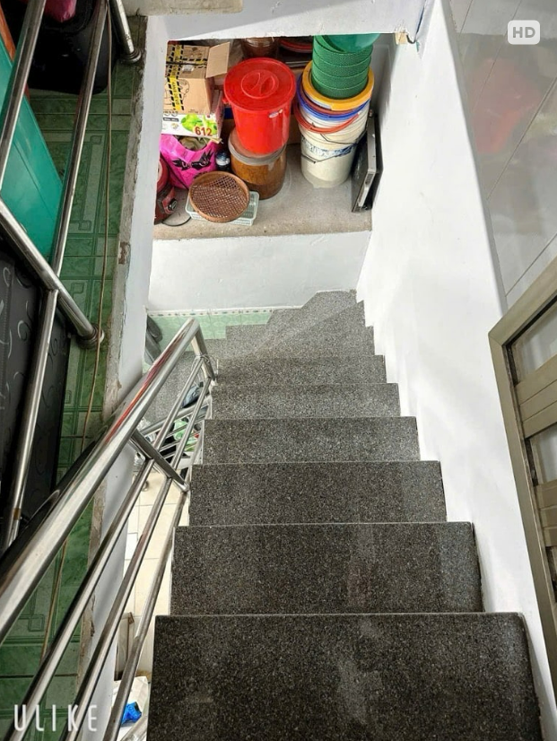 Bán Nhà Ngộp Giá , tại Bình Tân - 2.5 tỷ - Giáp Quận 6 , gần khu Tên Lửa - Sổ Hồng Riêng - Pháp Lý Chuẩn